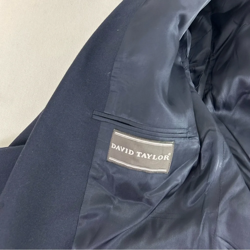 David Taylor 42R Blazer Wool Blend Navy Blue Gold Button Lined‎ Vented Nautical